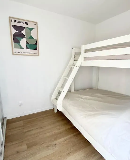 Superbe *Port Frejus*Piscine*Lumineux* 5 Personnes Apartamento